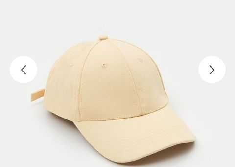 Бейзболна шапка от изкуствена кожа