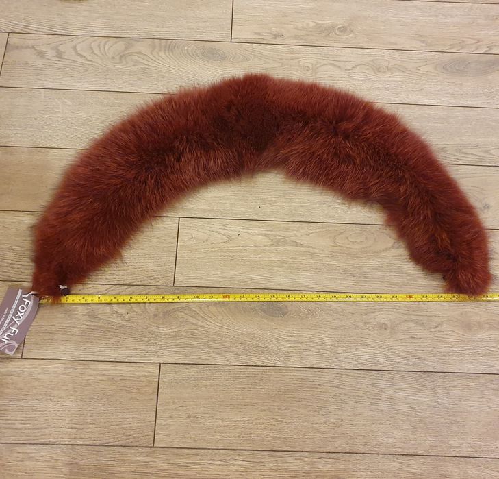 Яка естествена кожа лисица внос от Гърция, чисто нова