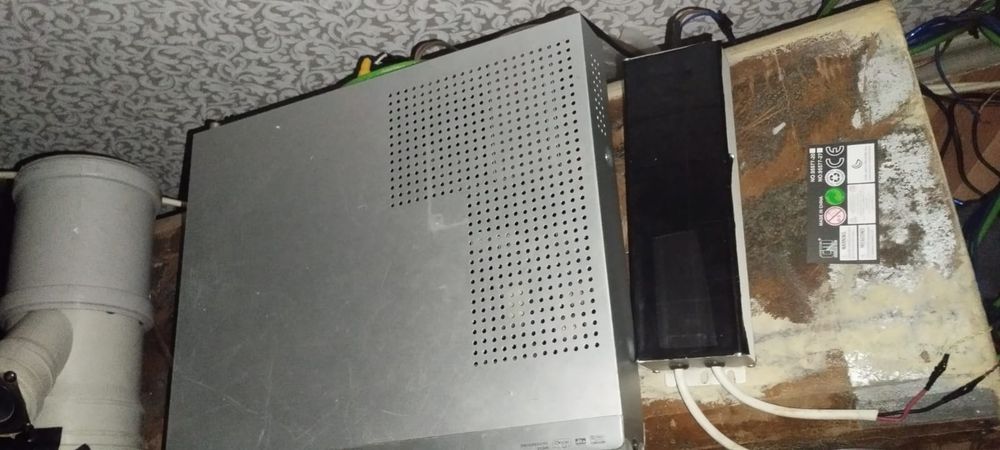 Продам DVD от домашнего кинотеатра philips