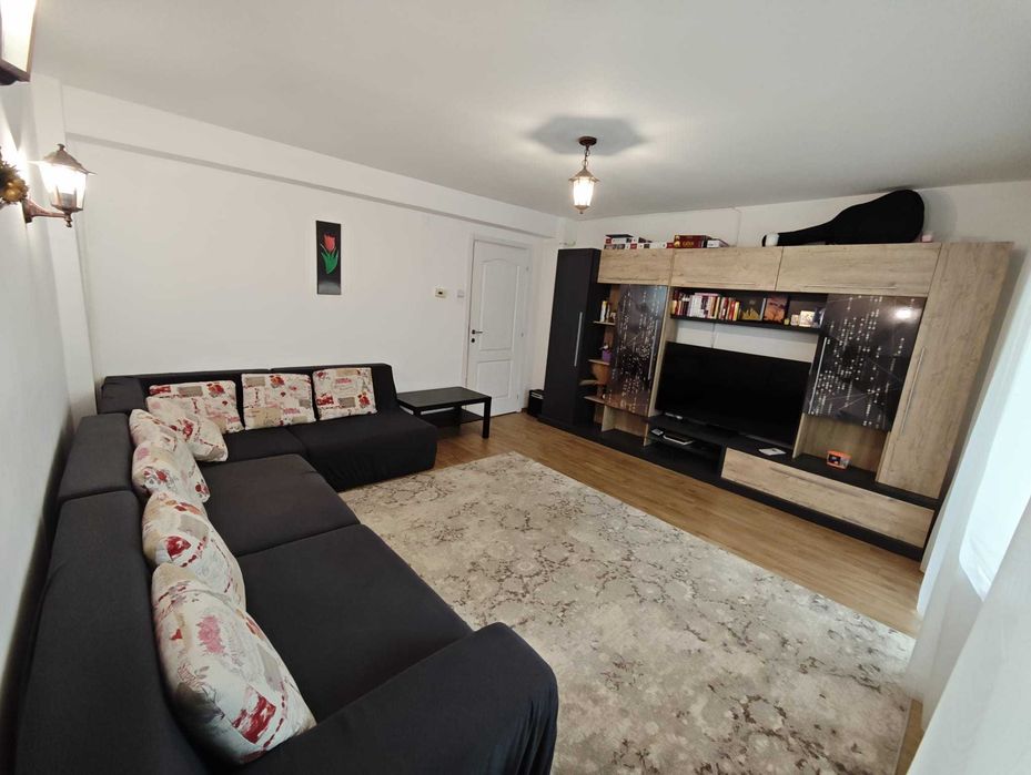 Proprietar – Apartament 3 camere decomandat, 1990, 86 mp total