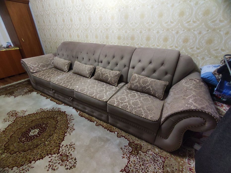 Продам 3 метровый диван