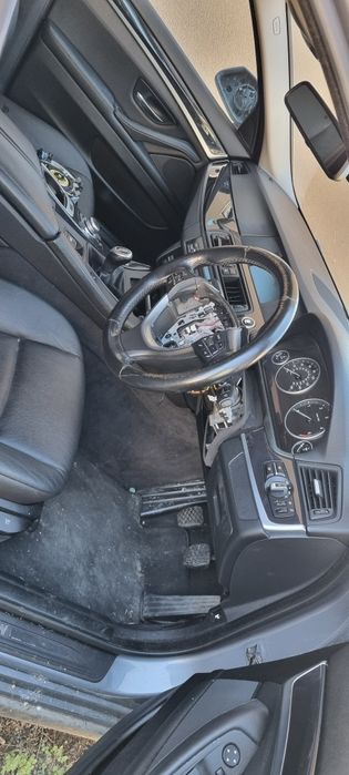 BMW F10, 520d - на части