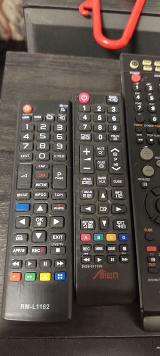 Lot 4 telecomenzi Samsung, Alien(Samsung) și RM-L 1162(LG)