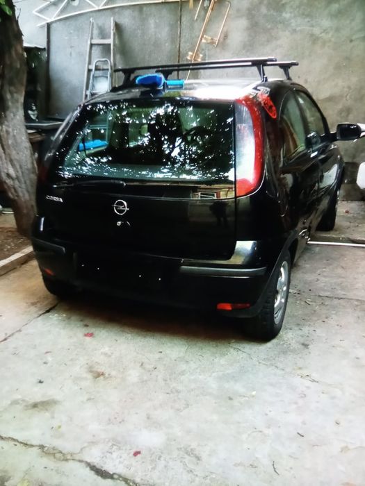 Autoturism opel corsa