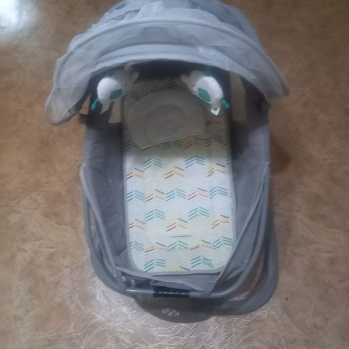 Шезлонг- качалка.