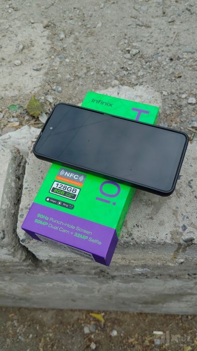 Infinix hot 40i 8/128
