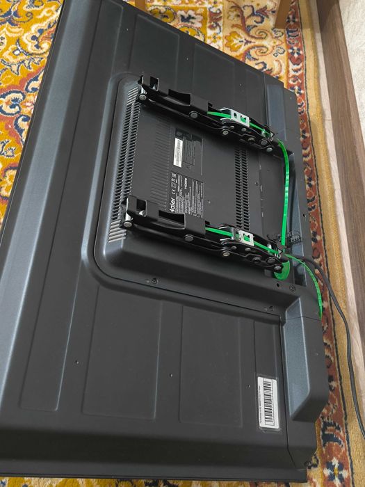 Телевизор Haier в рабочем состоянии