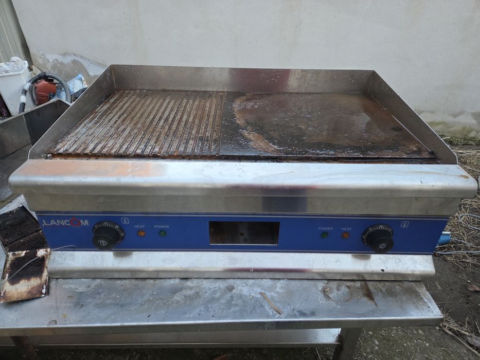 Gratar gaz sau curent, de inox, de banc