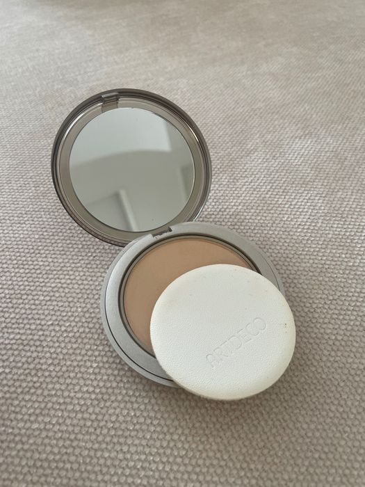 Тональная пудра - основа для лица ARTDECO