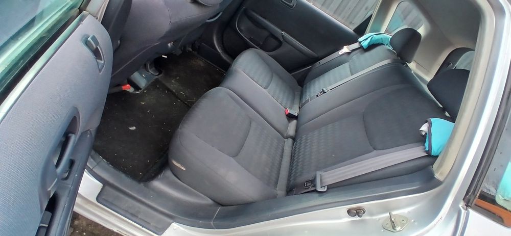 Honda civic 1.6i v-tec 110hp 2001