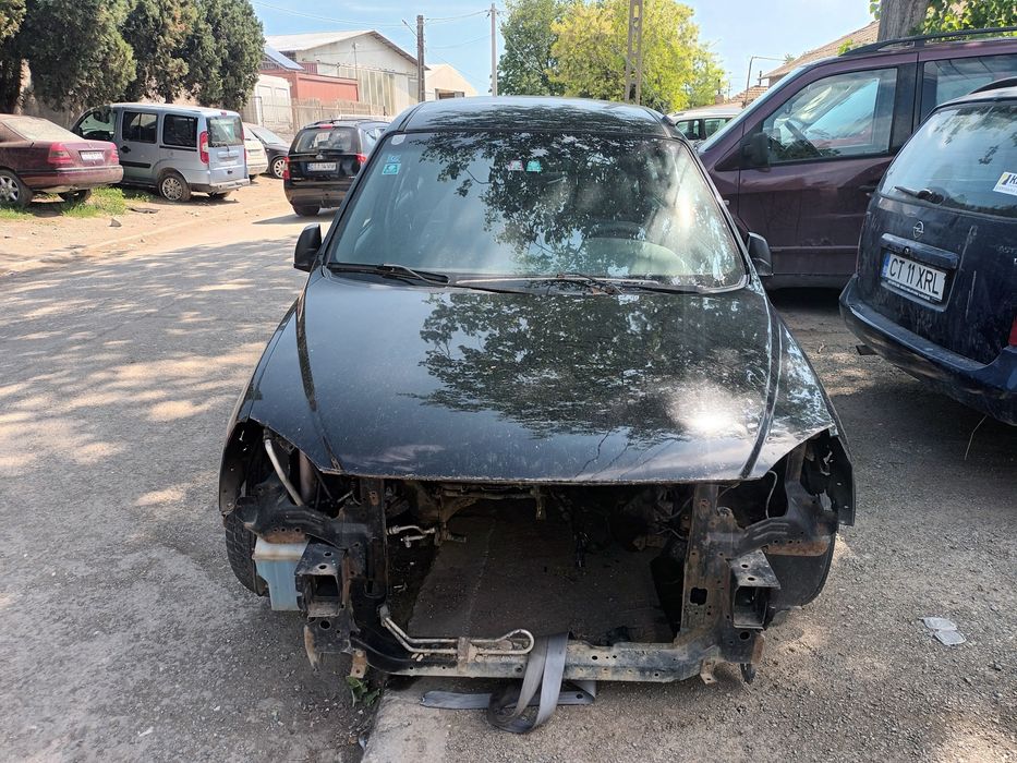 Dezmembrari Kia CARENS 2 (FJ) (2002-2006) 2.0 CRDi Motorina