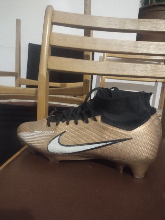 Найк Айр зумы бутсы