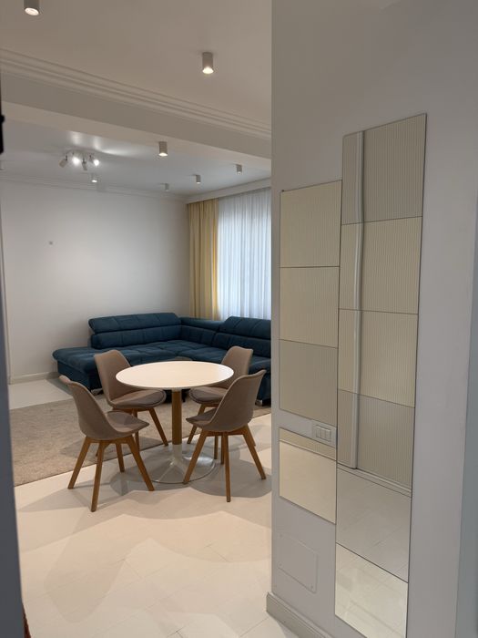 Apartamant 2 camere REGIE RESIDENCE
