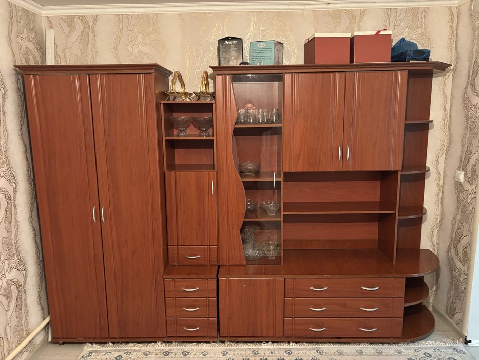 Гарнитур для зала стенка