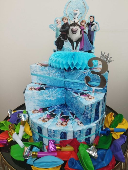 Картонена торта, детски рожден ден, парти градина