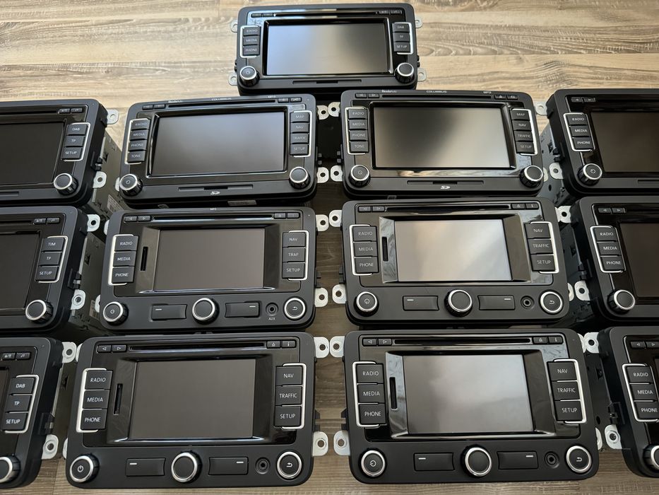 Оригинални медии и навигации за VW/SEAT/SKODA/Фолксваген/Сеат/Шкода