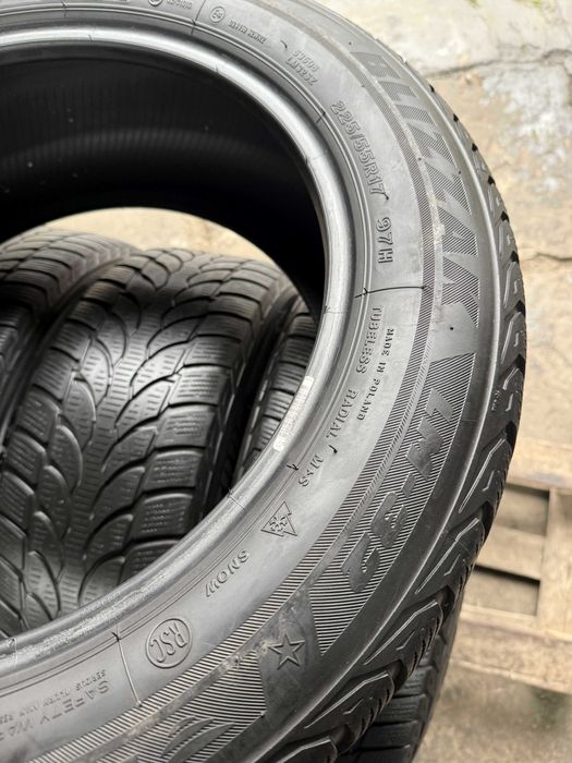 4x Anvelope Iarna 225/55 R17  Runflat - Bridgestone Blizzak LM32 RSC c