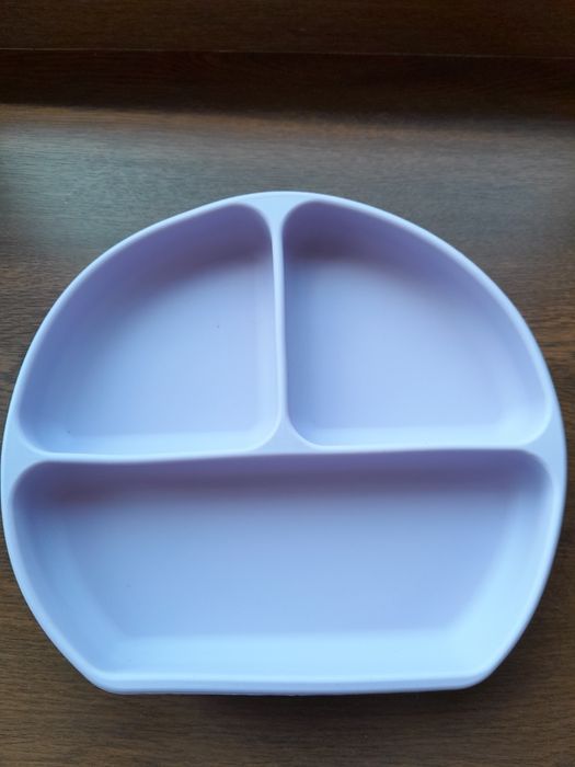 Детская тарелка с присоской