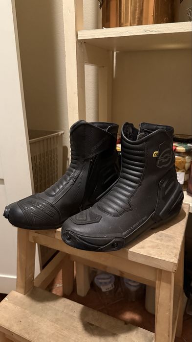 Ghete moto ozone