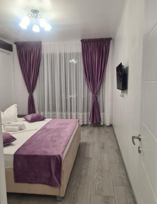 Închiriez apartament cu 2 camere, Mamaia Nord