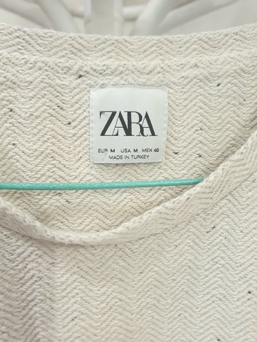 Тениска Zara в светъл цвят
