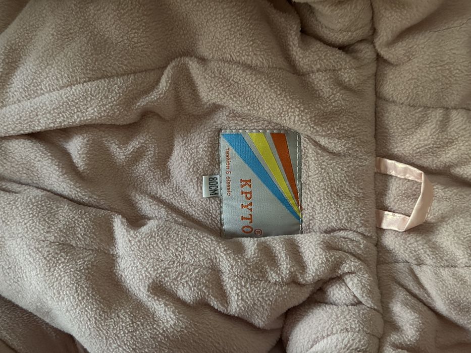 Детская куртка на девочку