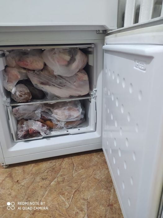 Продам холодильник.