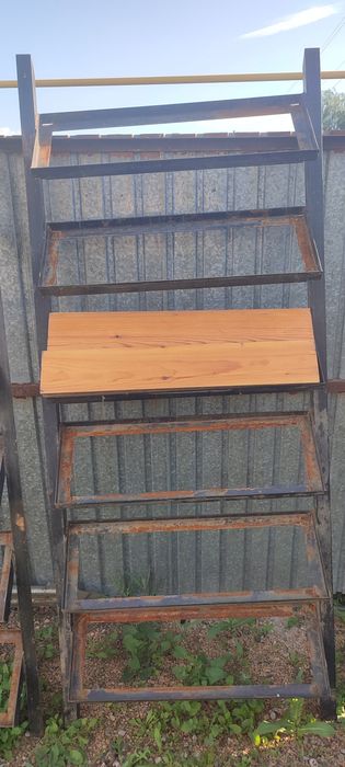 Продам лестничные пролеты