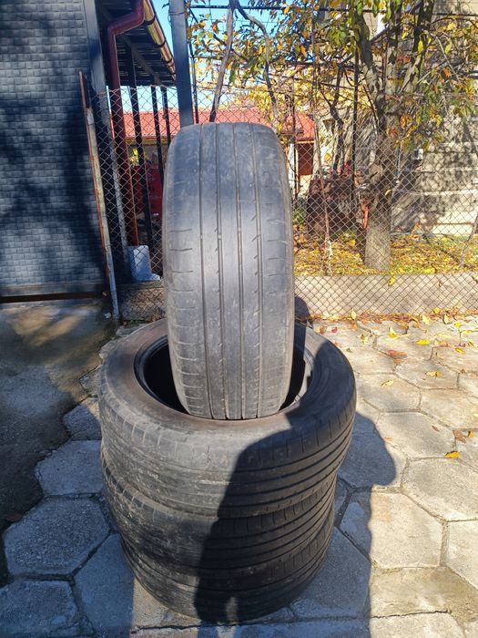 Yokohama AdvanSport 235/55 R18