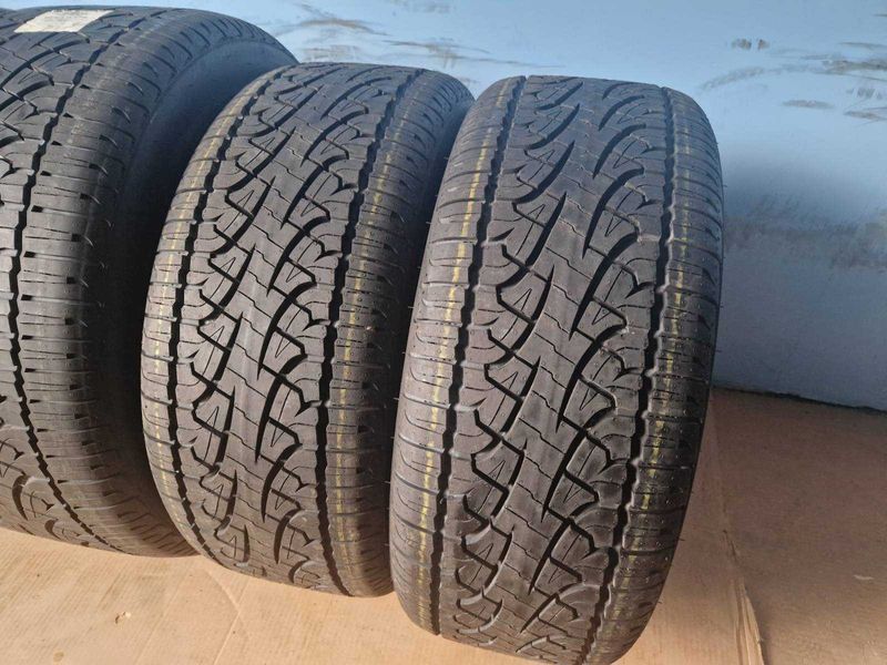 4 Pirelli R19 235/40/ -285/40
нови летни гуми 
спорт пакет 
DOT1822