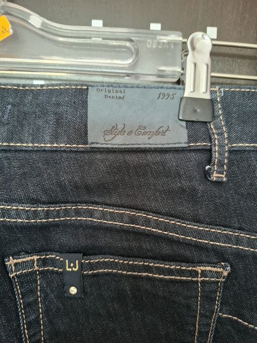 Оригинални дънки Liujo