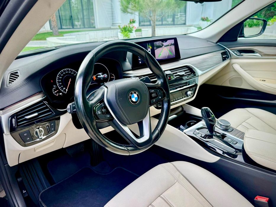 BMW Seria 5, G30, xDrive, 2.0 diesel, 2019, 190CP, euro 6, LuxuryLine, TVA deductibil, cutie automata