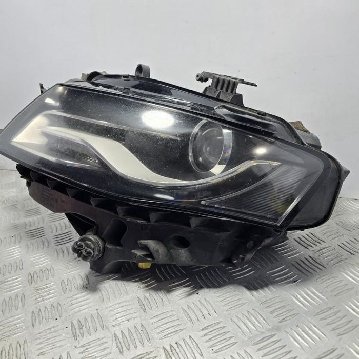 Far stanga BI-Xenon si spalator Audi A4 facelift B8