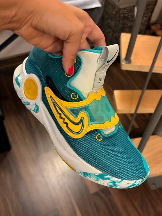 Nike  N42,5 отлични