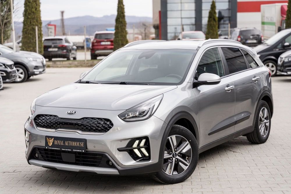 Kia Niro Hybrid, Facelift, JBL, Camera marsarier, Asistenta banda si franare