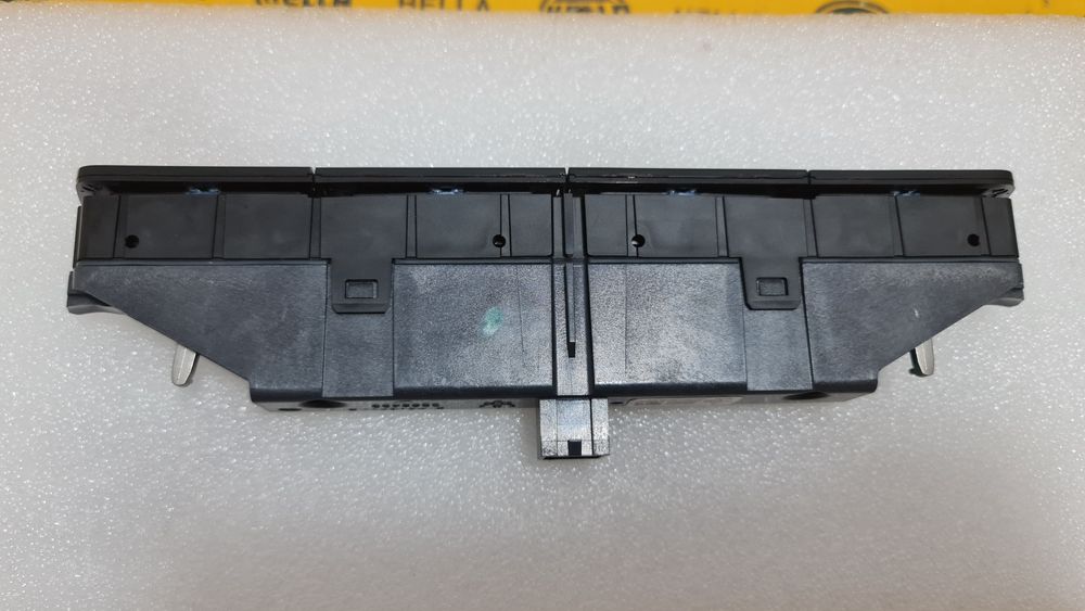 Consola comanda ecran schimbător viteze Maserati Grecale 670279962