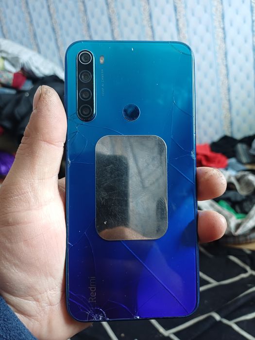 Продам редми нот 8