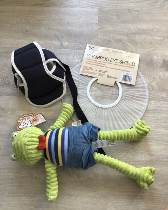 Casca bebelusi / copii protectie fontanella +viziera baie +plus colici