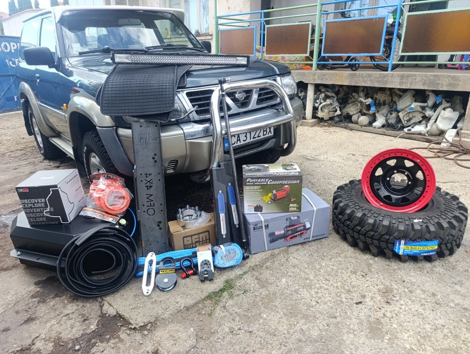 Продавам Нисан Патрол Y61 3.0D На части