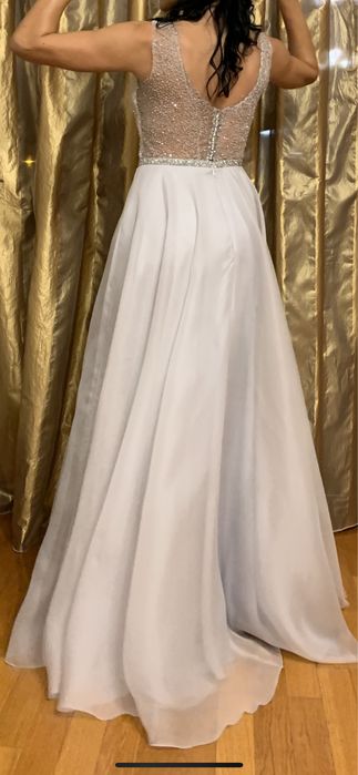 Vand rochie de ocazie, facuta la designer