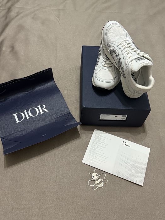 Vand adidasi Dior B30 albi