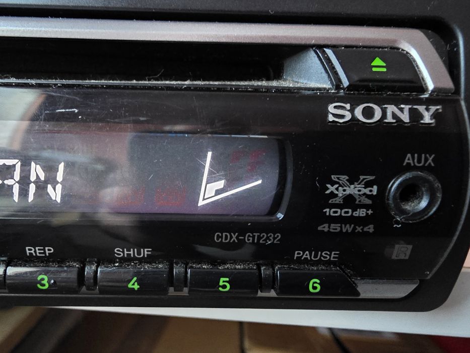 Продавам Sony с усб