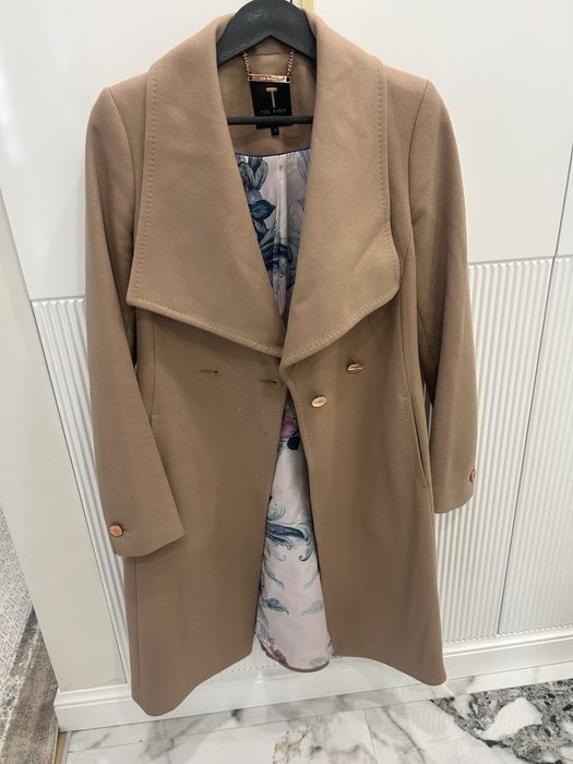 Пальто Ted Baker xs/s