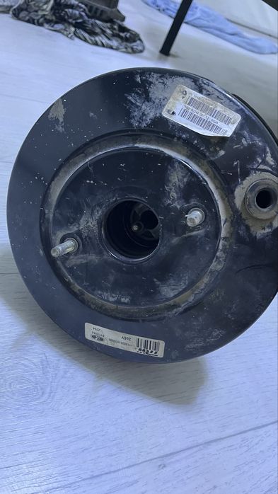 ваккуумный усилитель тормозов приора1/2 с ABS