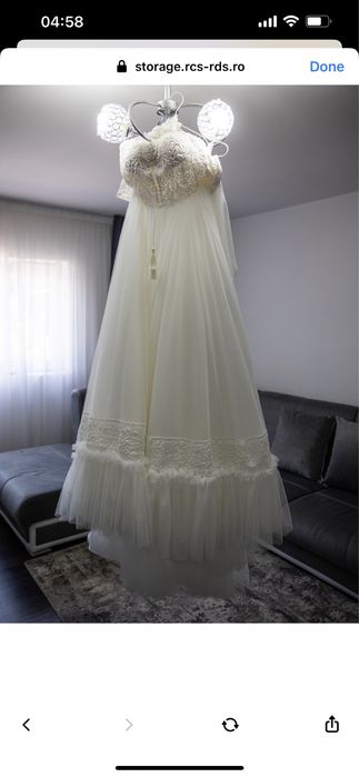 Vand rochie mireasa