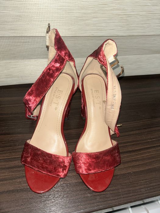 Туфли женская обувь