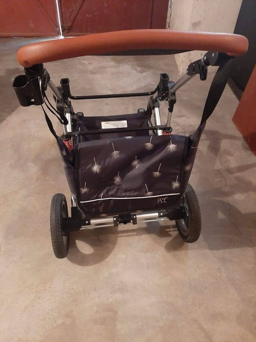 Количка за бебе като нова