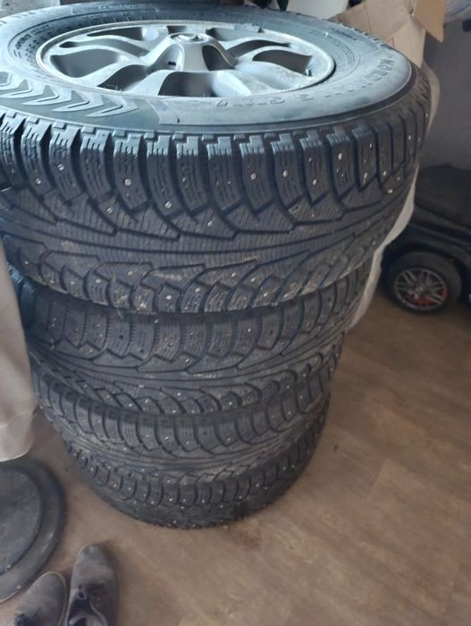 Диски с резиной на Lexus Lx 470