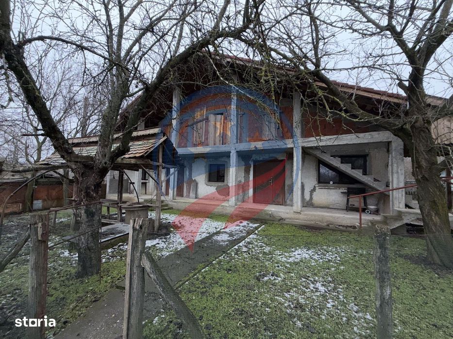Casa Cu Teren 2500 Mp La 23 Km De Craiova Cu Teava De Gaze