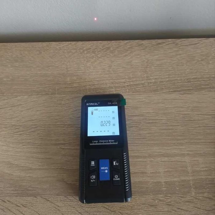 Лазерна ролетка 40м.